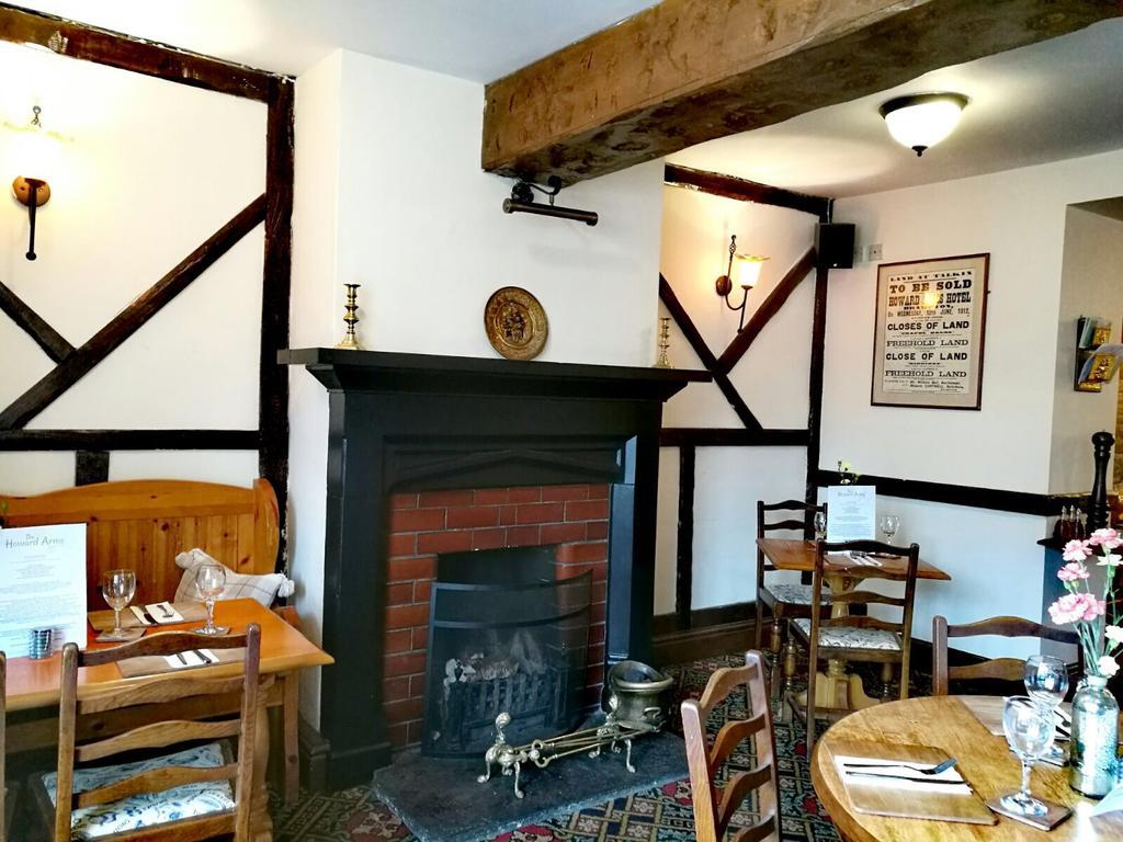 The Howard Arms 3*